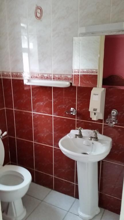 דבלין Palmerstown Lodge חדר תמונה