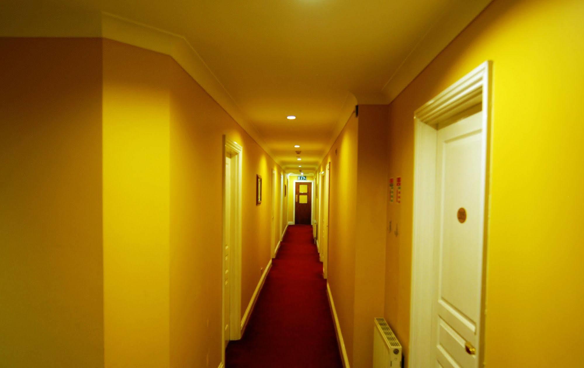 דבלין Palmerstown Lodge מראה חיצוני תמונה